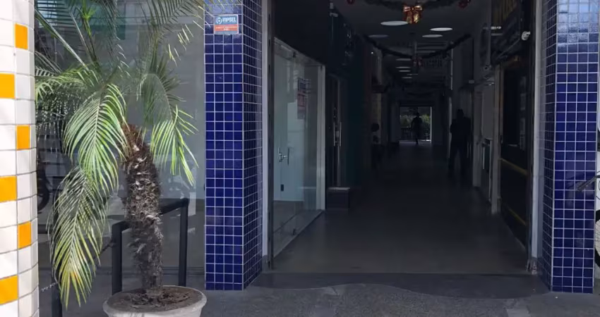 Ponto comercial para alugar na Rua José Joaquim Seabra, 136, Centro, Feira de Santana