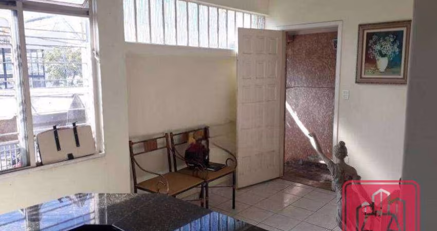 Sobrado com 3 dormitórios para alugar, 220 m² por R$ 4.250,00/mês - Anchieta - São Bernardo do Campo/SP