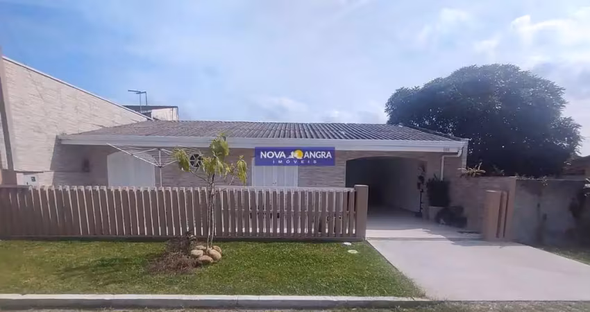 Casa com piscina proxima do mar - Pontal do Paraná - Pr
