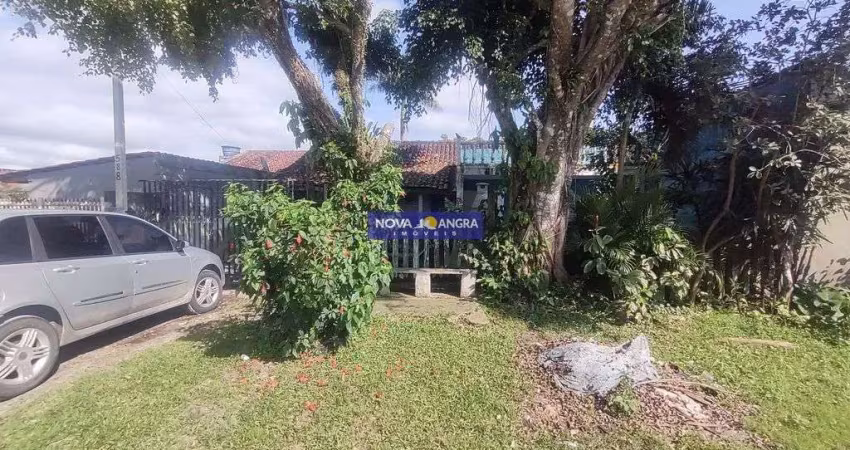 Residencia em alvenaria proximo de colegio e comercio no balneário shangri-lá