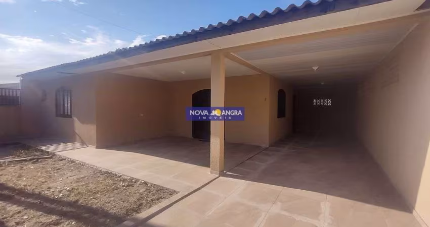 Casa á venda 3 dormitórios sendo 01 suíte - Pontal do Paraná - Pr