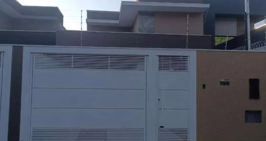 Casa para Venda em Campo Grande, Rita Vieira, 3 dormitórios, 1 suíte, 2 banheiros