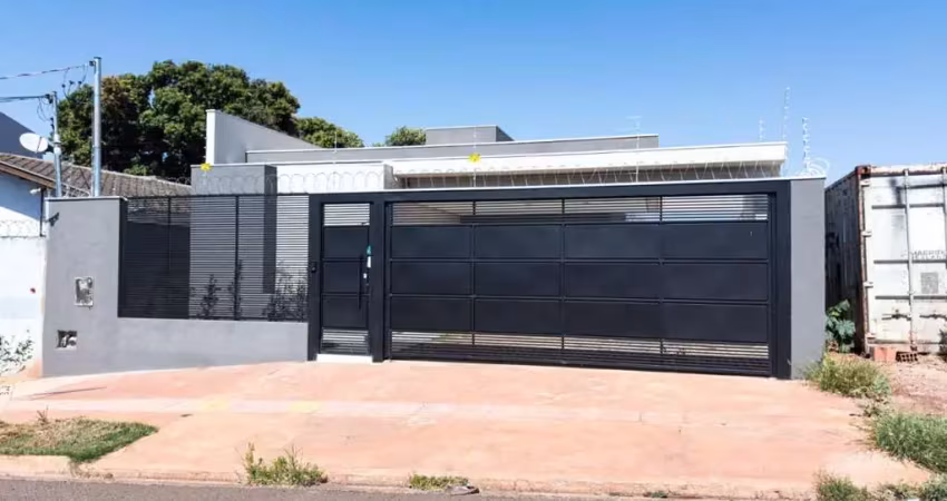 Casa para Venda em Campo Grande, São Francisco, 3 dormitórios, 1 suíte, 3 banheiros, 2 vagas