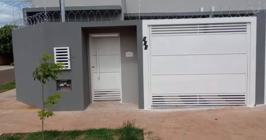 Casa para Venda em Campo Grande, Conjunto Residencial Estrela do Sul, 2 dormitórios, 1 banheiro, 1 vaga