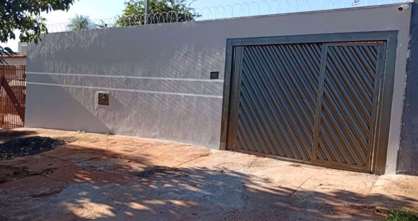 Casa para Venda em Campo Grande, Jardim Colúmbia, 2 dormitórios, 1 banheiro, 2 vagas