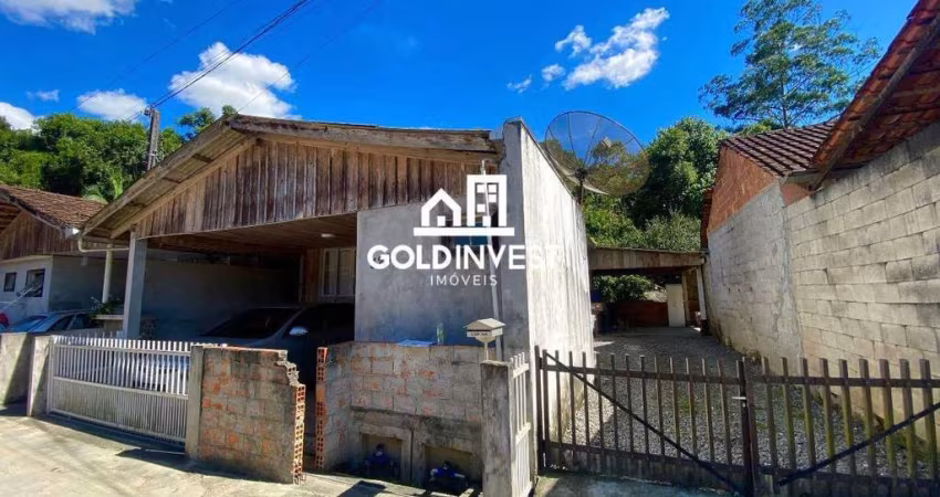 Casa com Terreno amplo na Guabiruba
