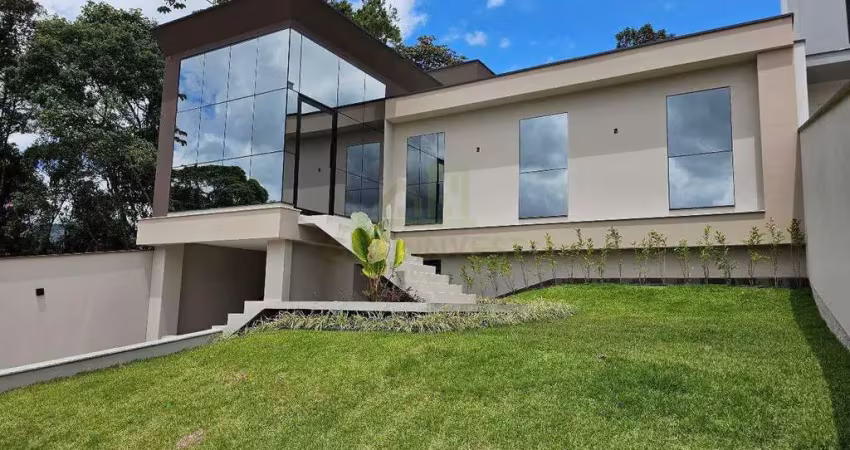Casa com 5 quartos a venda no Loteamento Tulipas no Bairro Primeiro de Maio