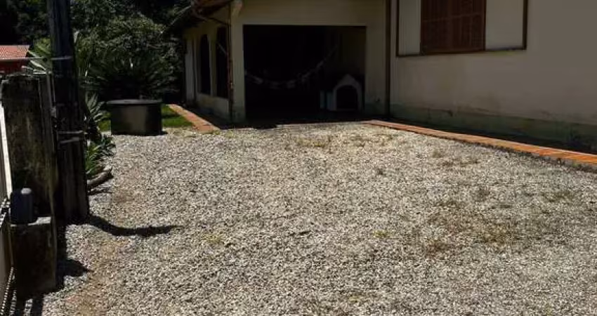 Casa à venda, 4 quartos, 3 vagas, tomaz coelho - brusque/sc