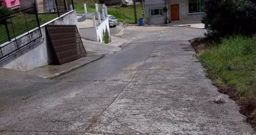 Terreno com 338m² no bairro Guarani