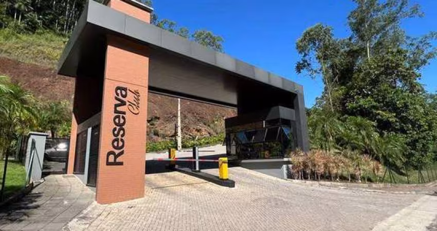 Terreno de 600 m² no condomínio Reserva Club bairro Azambuja/Brusque