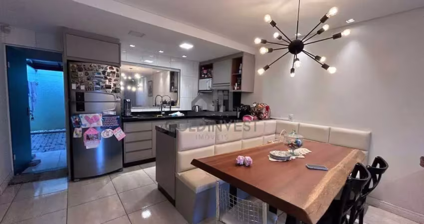 Casa com 3 quartos (sendo 1 suíte) localizada na santa terezinha