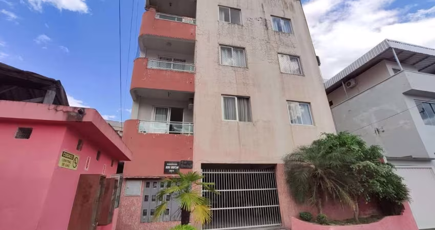 Apartamento com 2 quartos para venda no centro de Brusque
