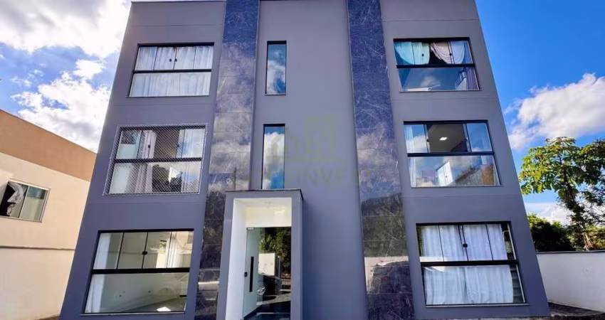 Apartamento com dois quartos amplos no Bairro Limeira