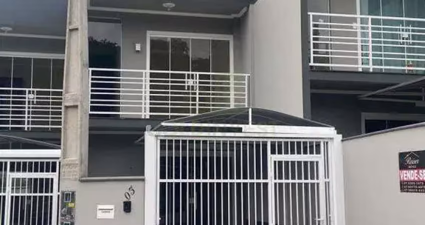 Casa á Venda com 2 quartos no bairro Cedrinho em Brusque