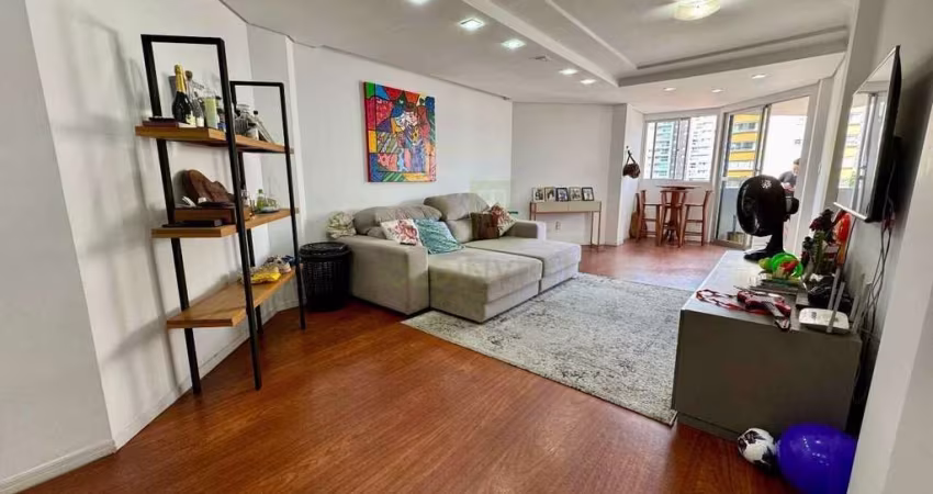 Apartamento a Venda com 3 quartos (1 Suíte) no centro de Brusque