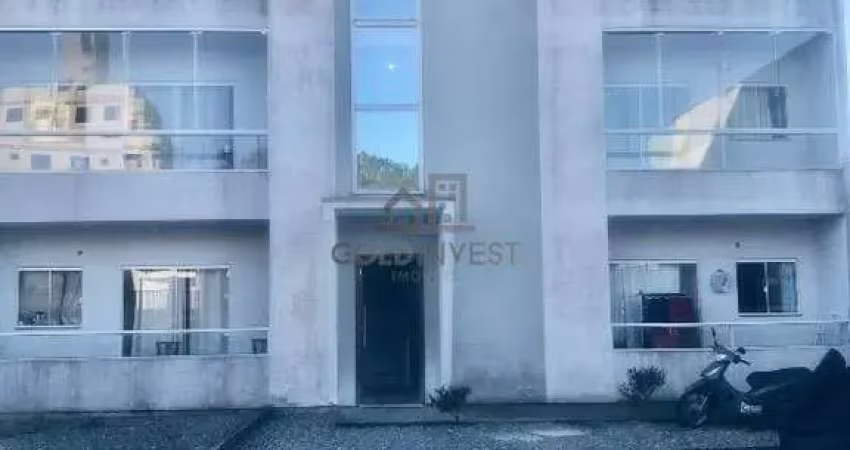 Apartamento semi mobiliado com 2 quartos sacada com churrasqueira