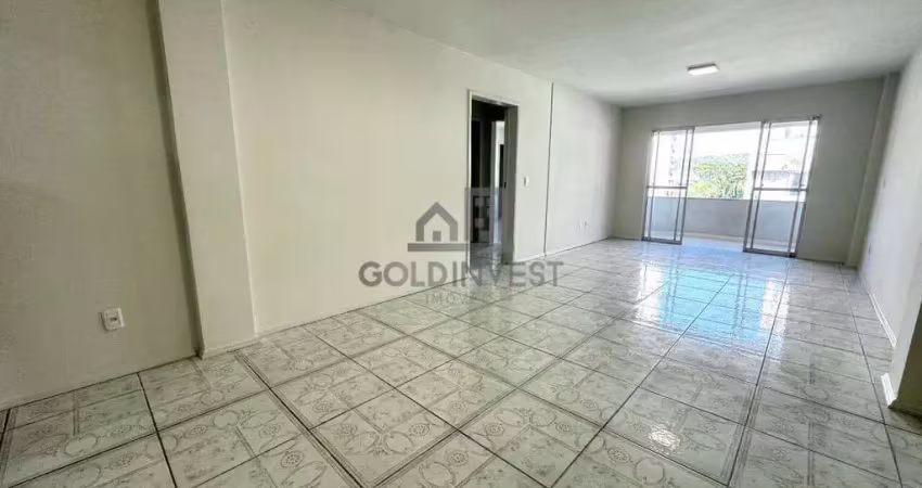 Apartamento amplo com 3 quartos sendo 1 suite no centro de brusque