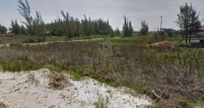 Terreno de 300m² frente mar à venda na praia do camacho, jaguaruna, sc