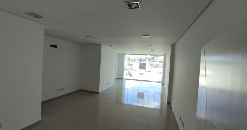 Oportunidade sala comercial no centro de Brusque com 70m² !