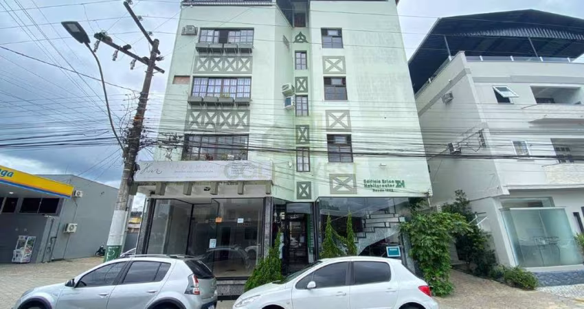 Sala comercial com 40m² no Centro de Brusque!!!