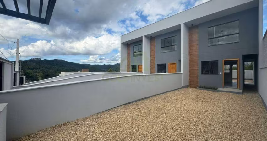 Casa com 2 quartos no bairro Limeira Baixa!!!