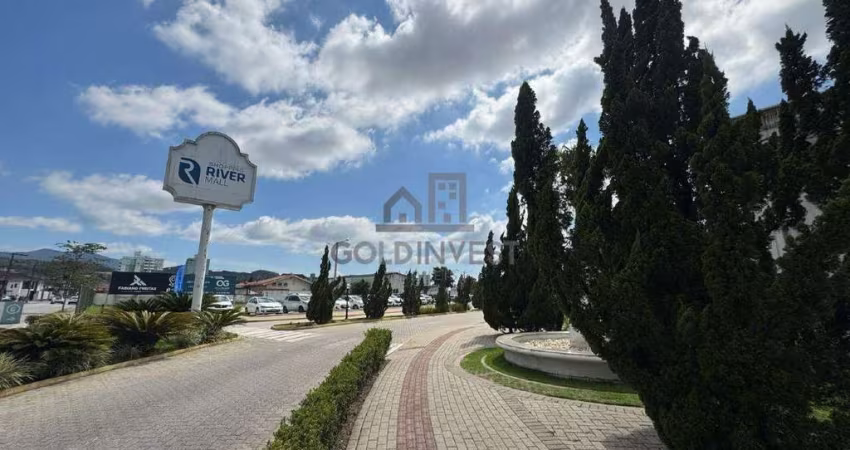 Sala comercial com 110m² no bairro São Luiz!!!