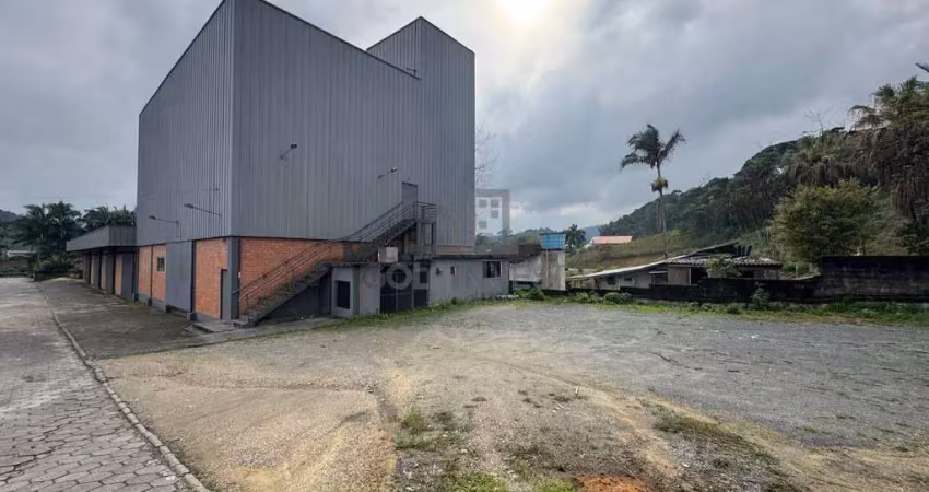 Barracão / Galpão / Depósito para alugar no Centro, Guabiruba 