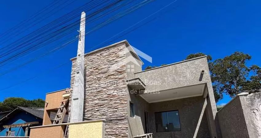 CASA À VENDA NO RIO VERMELHO EM FLORIANÓPOLIS