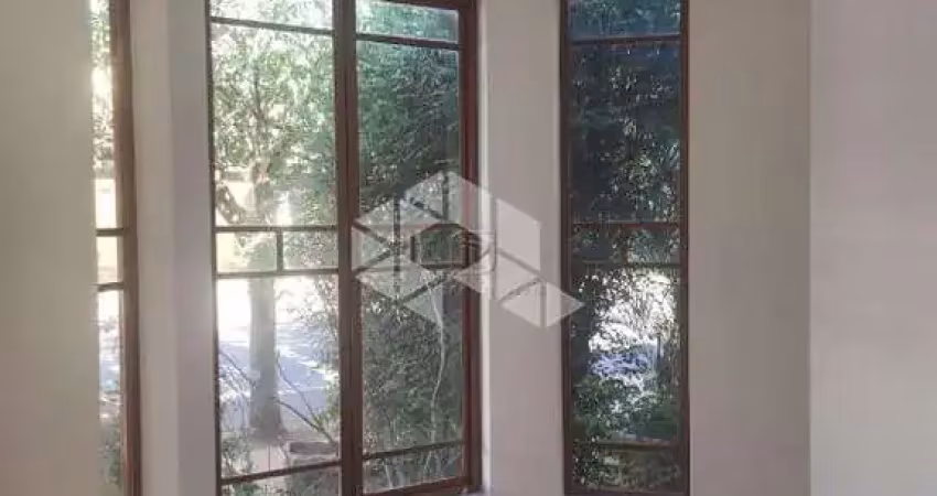 Vende casa em condomínio à venda no parque dos lagos, 3 quartos, 1 suíte.