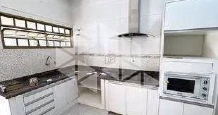 Casa à venda no Residencial Parque dos Servidores, 2 quartos, 1 suíte, 2 vagas.