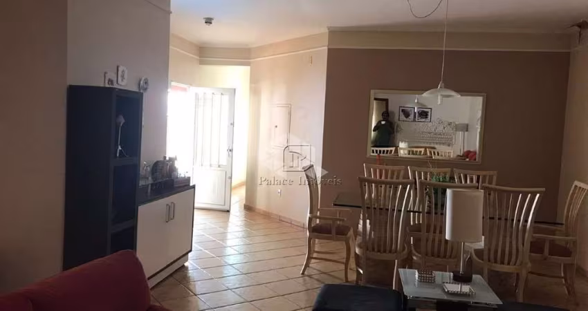 Casa à venda no Alto da Boa Vista, 3 quartos, 3 suítes, 4 vagas.