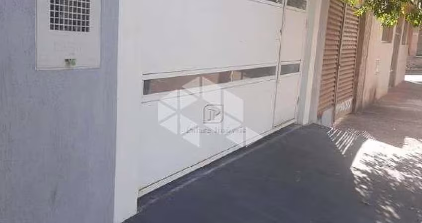 Casa com 2 dormitórios, 2 vagas, Bairro  Parque Ribeirão