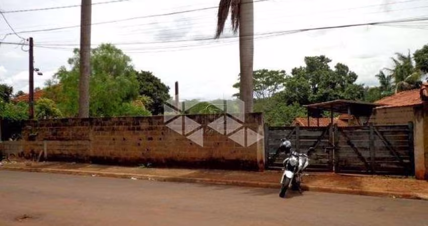 TERRENO Á VENDA COM 1602,00m² BONFIM PAULISTA