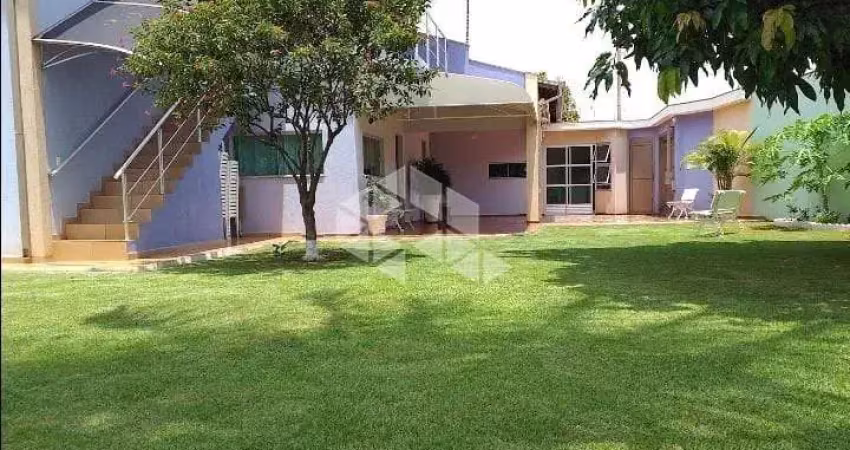 CASA SOBRADO 5 DORMITORIOS- 5 BANHEIROS- CIDADE UNIVERSITARIA