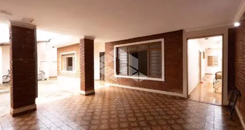 Casa á venda no bairro jardim são luiz, 3 quartos, sendo 1 suíte, 2 vagas