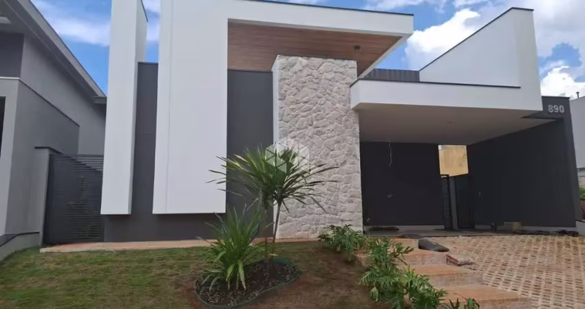 Casa  á venda em condominio 4 dormitorio, 2 suites, 4 vagas- terras de siena