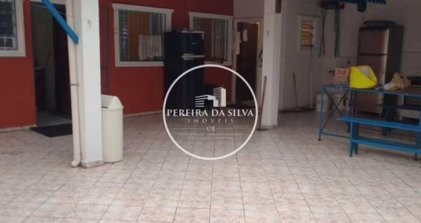 Linda Casa Térrea a venda em Parque Marinho - Mongaguá - SP