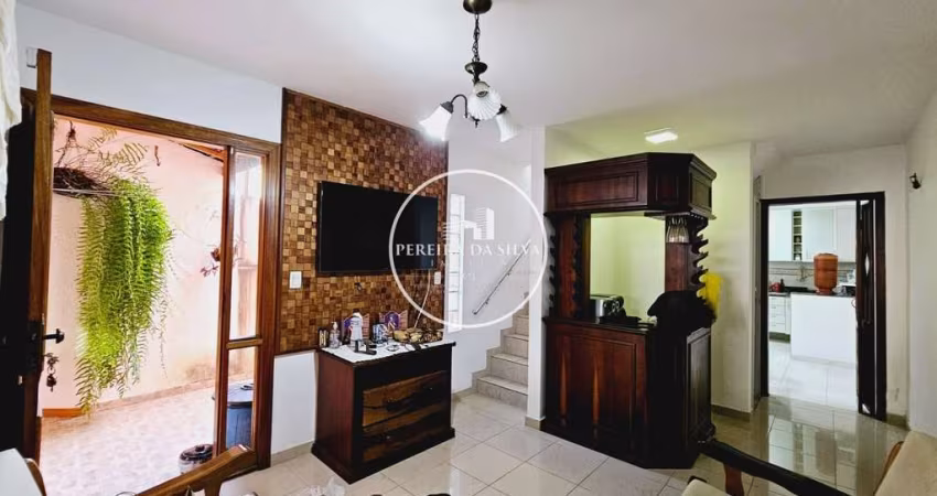 Casa Sobrado em Jardim Sandra, São Paulo/SP