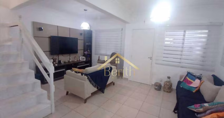 Village com 3 dormitórios à venda, 140 m² por R$ 590.000,00 - Esplanada Independência - Taubaté/SP