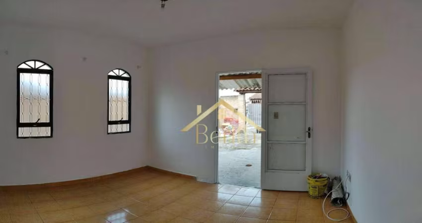 Casa com 2 dormitórios à venda por R$ 230.000,00 - Chácaras Silvestre - Taubaté/SP