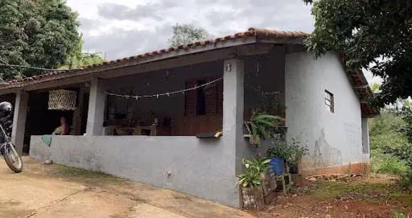 Sítio com 2 dormitórios à venda, 82280 m² por r$ 300.000,00 - registro - taubaté/sp