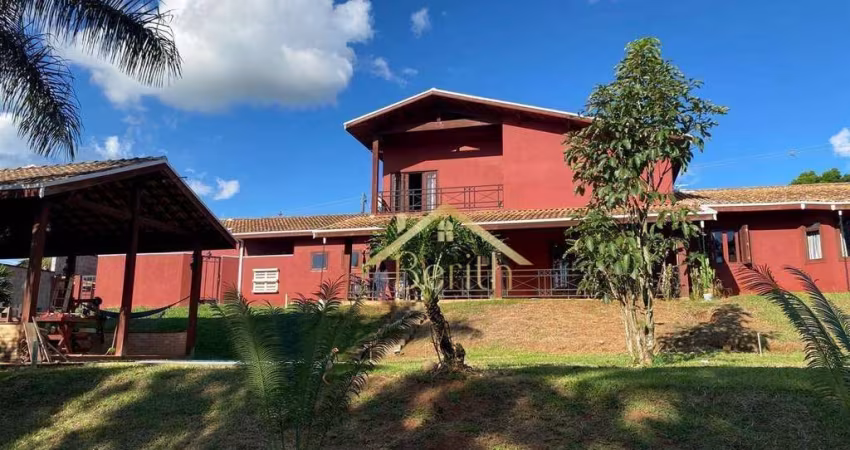 Chácara com 4 dormitórios à venda, 2200 m² por R$ 1.950.000,00 - Chácaras Cataguá - Taubaté/SP
