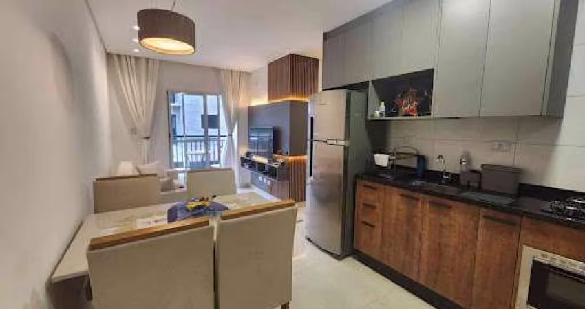 Apartamento com 2 dormitórios à venda, 57 m² por R$ 305.000,00 - Crispim - Pindamonhangaba/SP