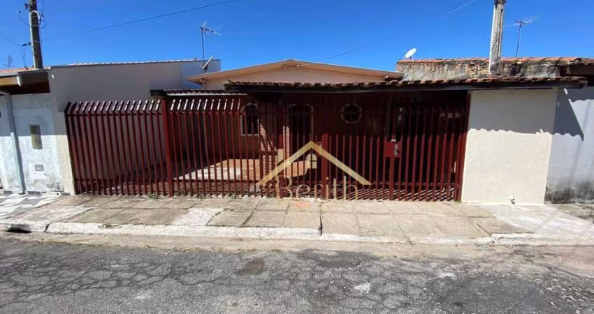 Casa com 2 dormitórios à venda, 130 m² por R$ 320.000 - Flor Do Vale - Tremembé/SP
