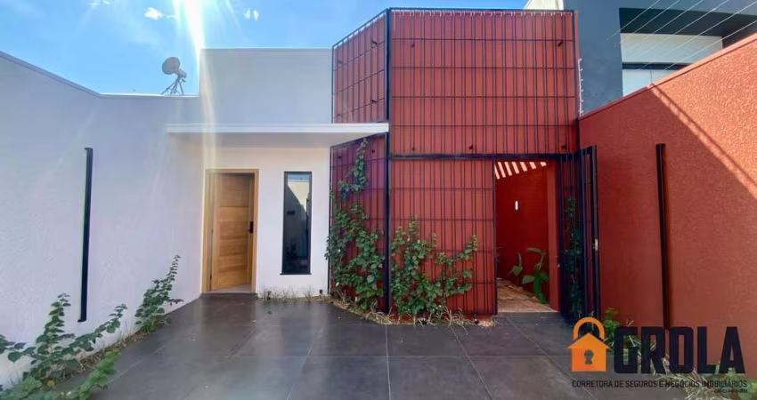 Casa para Venda em Campo Mourão, Jardim Shangrilá, 3 dormitórios, 1 suíte, 2 banheiros, 2 vagas