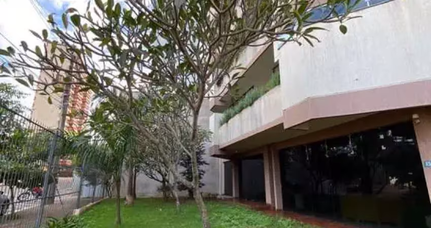 Apartamento com 3 quartos para alugar no Centro, Campo Mourão 