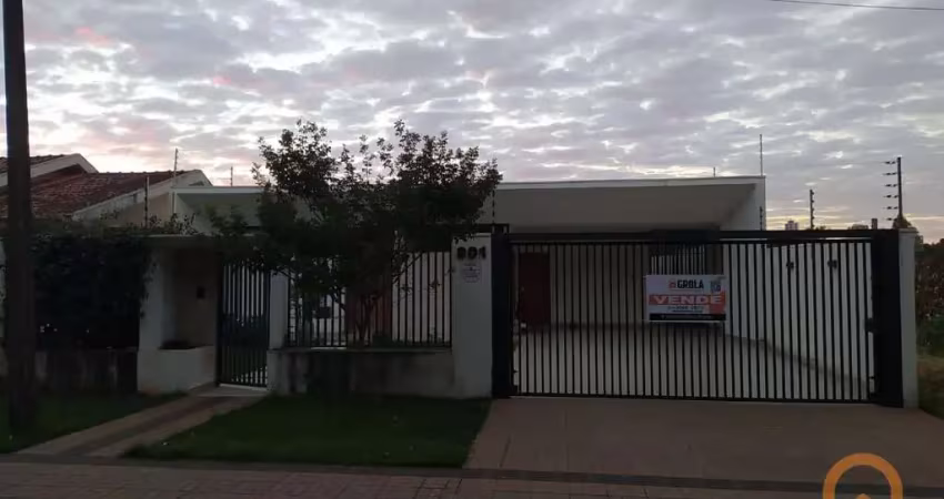Casa com 3 quartos à venda na Rua das Seringueiras, 901, Jardim Residencial Araucária, Campo Mourão