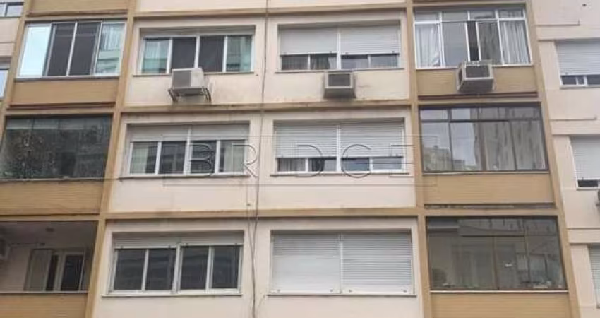 Apartamento com 3 quartos à venda na Rua Duque de Caxias, 910, Centro Histórico, Porto Alegre