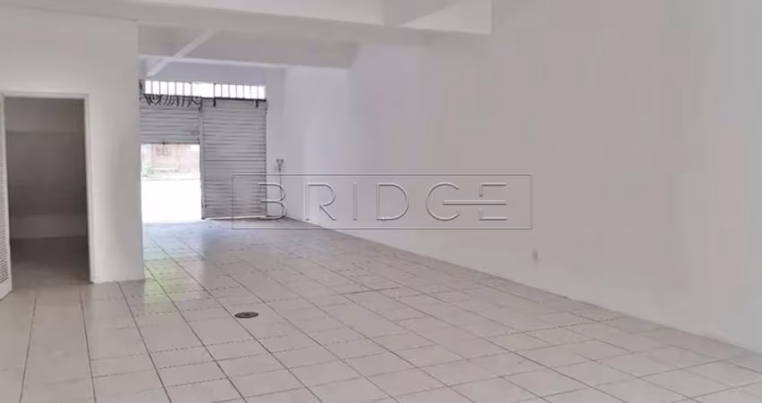 Ponto comercial para alugar na Avenida Benjamin Constant, 397, São João, Porto Alegre