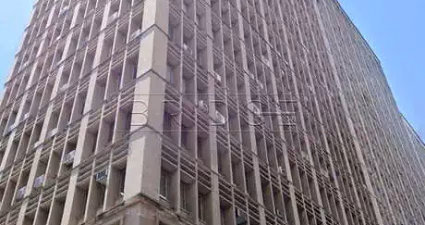 Sala comercial com 9 salas para alugar na Avenida Borges de Medeiros, 340, Centro Histórico, Porto Alegre